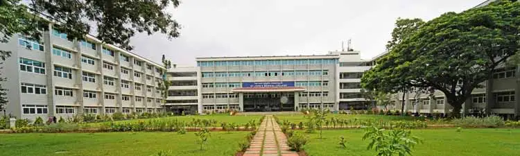 St Johns Medical College - Campus